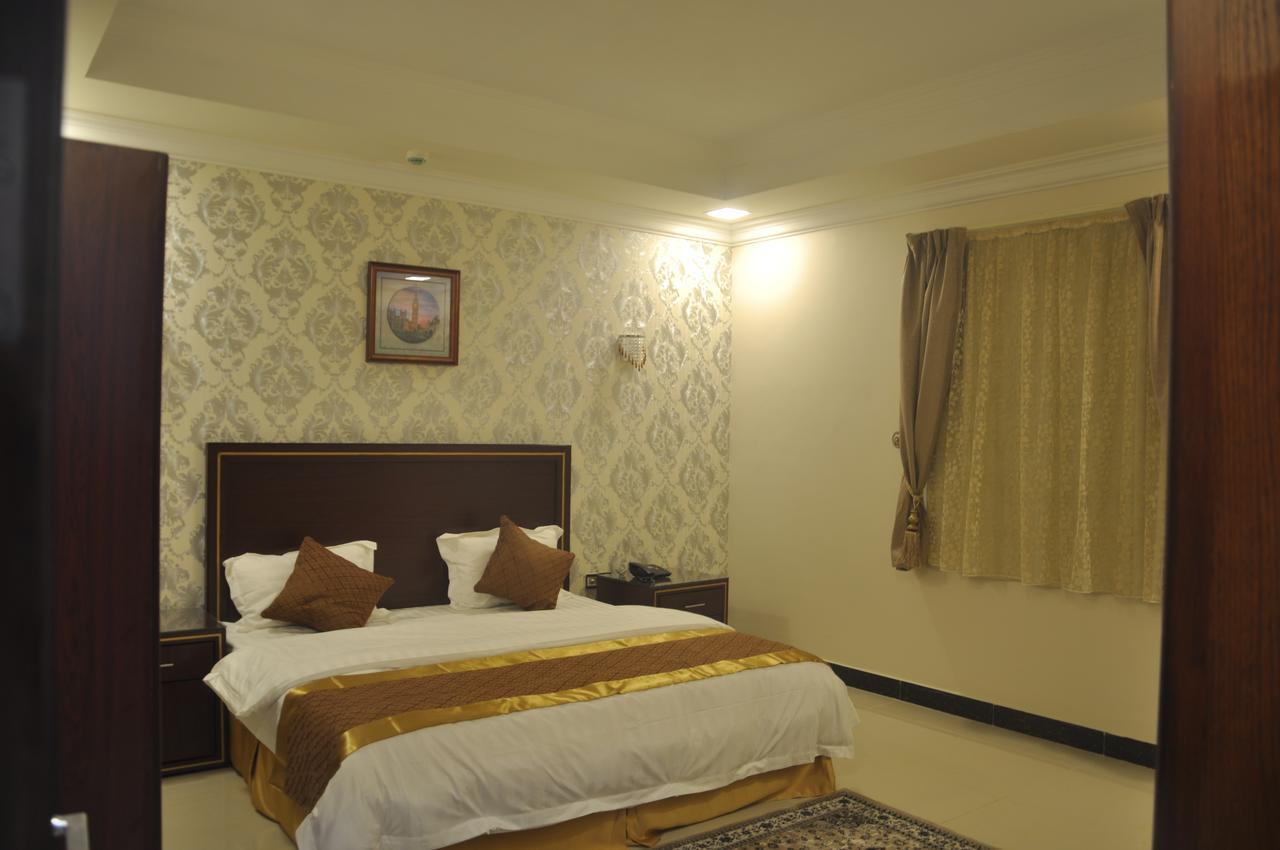 Almanzel Althahabi Aparthotel Даммам Екстер'єр фото